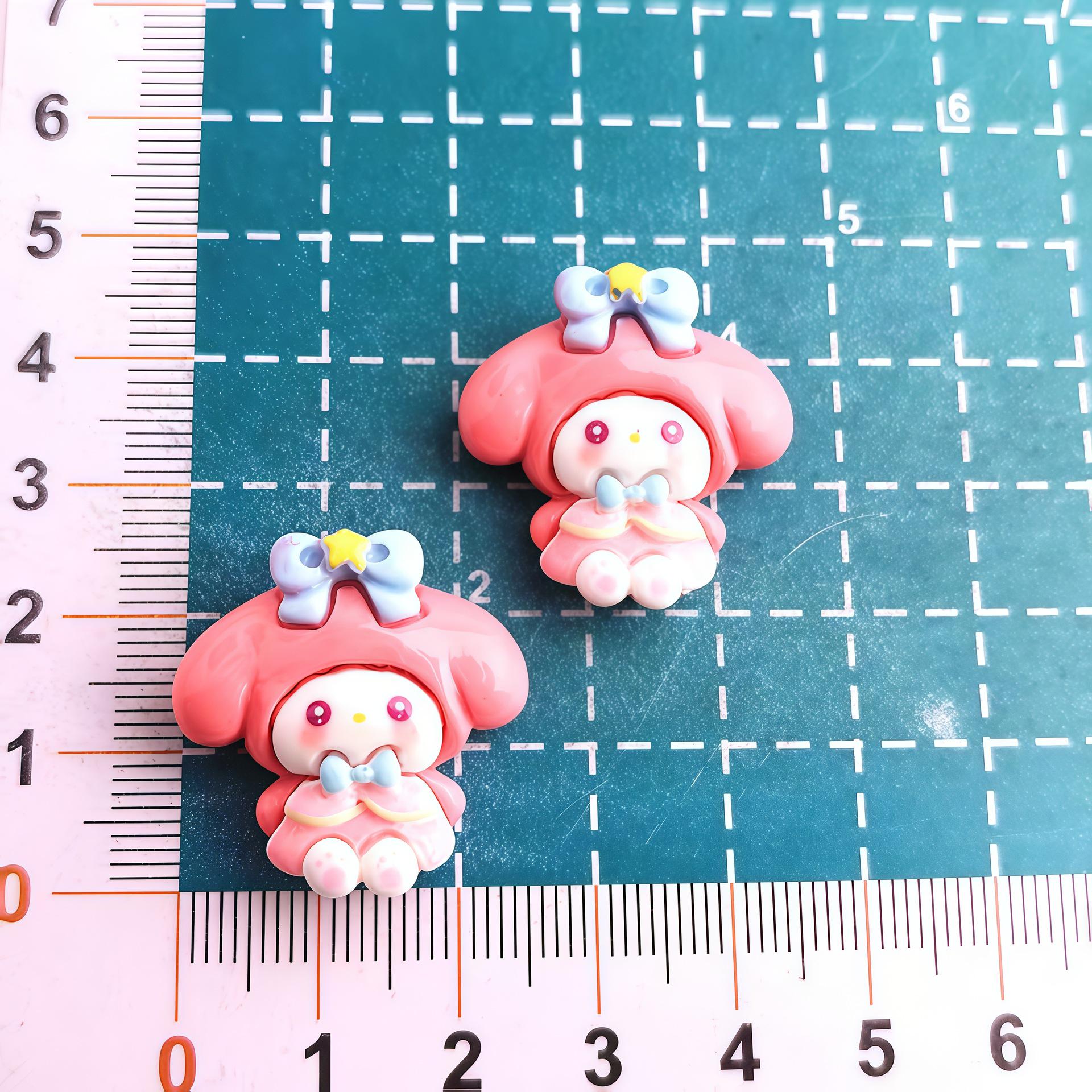 Cartoon Little Gull DIY Accessories: Gift Box for Phone Case, Hair Clip, Keychain, and Shoe Buckle Small Card