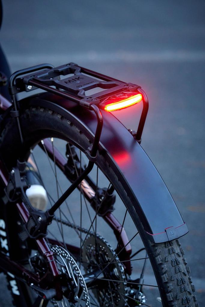 SKS GERMANY Infinity Universal Rack with MIK Click System