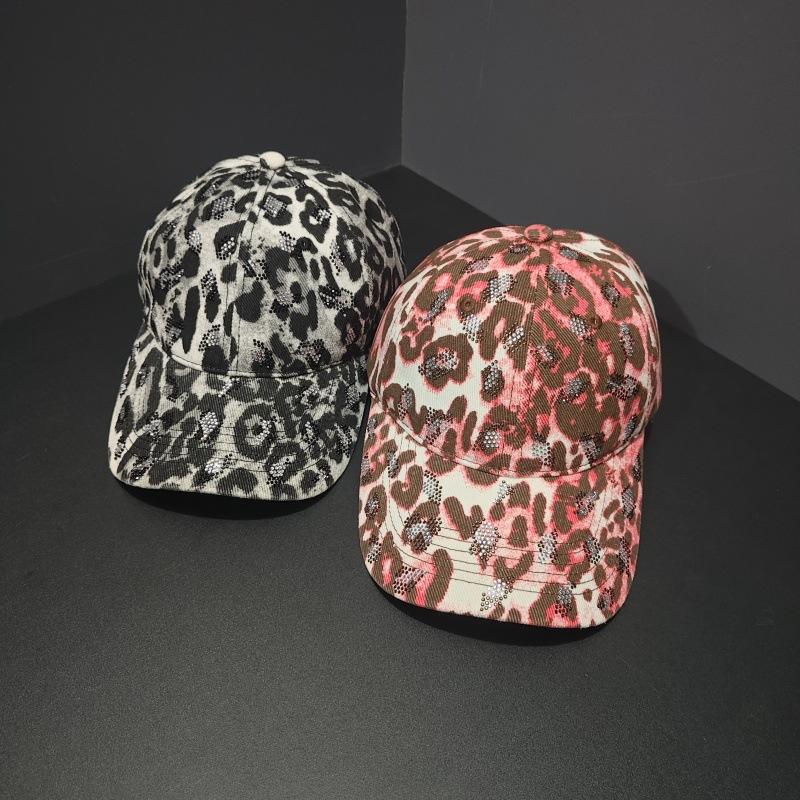 Sweet wind leopard print hot diamond baseball cap women's versatile age reduction face cap summer breathable sun protection hat