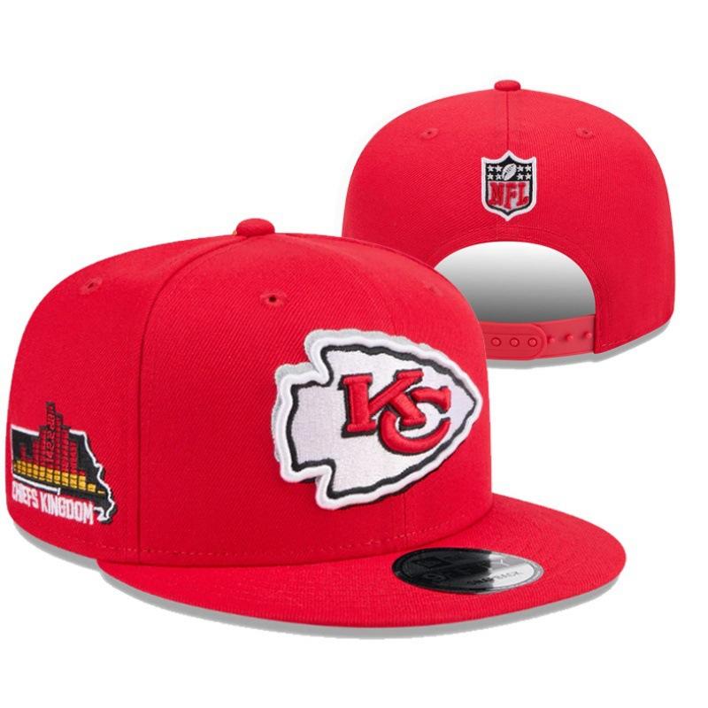 For American style32Baseball team cap with three-dimensional embroidery, all-cotton curved cap, adjustable cap, hip-hop cap