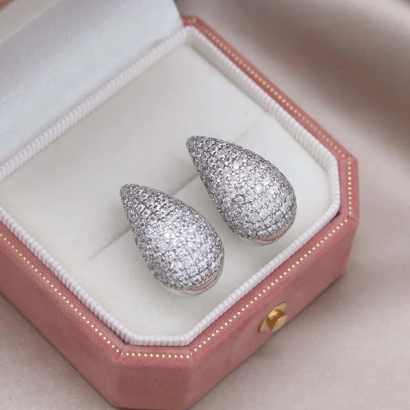 

Luxury Shiny Zircon Big Water Drop Stud Earrings For Women Exquisite Gold Color Hollow Chunky Earrings Wedding Zircon Gifts