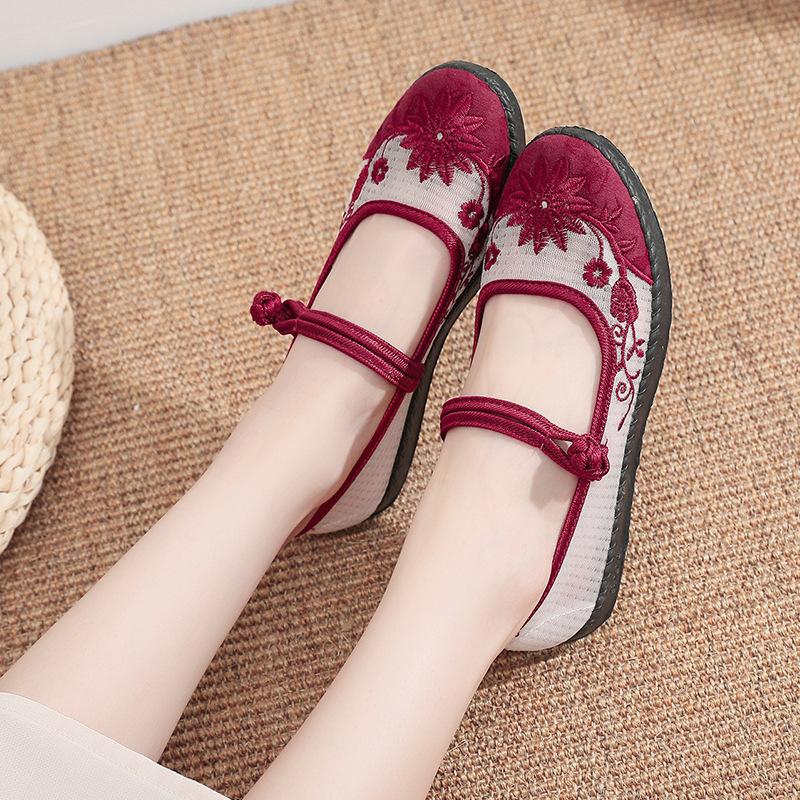 Qilu Global Old Beijing Cloth Shoes Mom Mesh Shoes Summer Breathable Ancient Style Embroidered Mesh Shoes