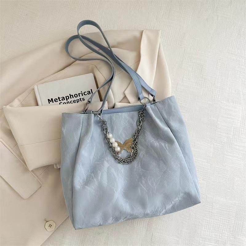 

Commuter bag women s large capacity 2025 new autumn and winter silver women s tote bag, college student class shoulder bag синій