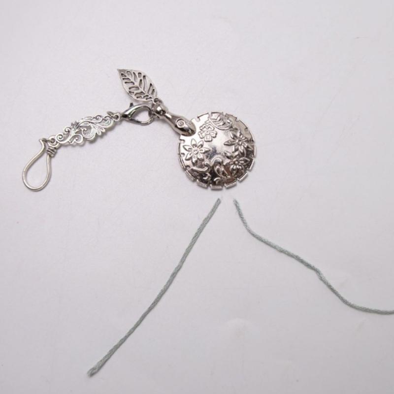 Round Shaped Metal Thread Cutter Pendant Yarn Cutter Sewing Tool Accessories for Professional