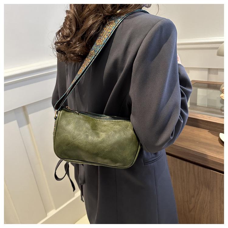 Soft Faux Leather Large Capacity Casual Shoulder Bag Simple Solid Color Crossbody Handbag