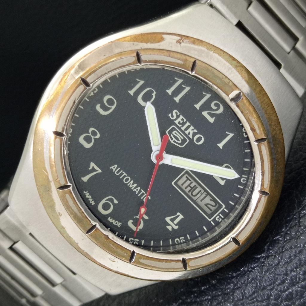 

GENUINE VINTAGE SEIKO 5 AUTOMATIC JAPAN 7019A MENS BLUE DIAL WATCH a702399-5 R124-a702399