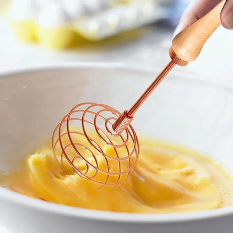 Narzędzia do jajek Gadżety kuchenne Stal nierdzewna Drut Różowe złoto Drewniany uchwyt Spiralna trzepaczka Ubijak do śmietany Mieszadło Narzędzie kuchenne