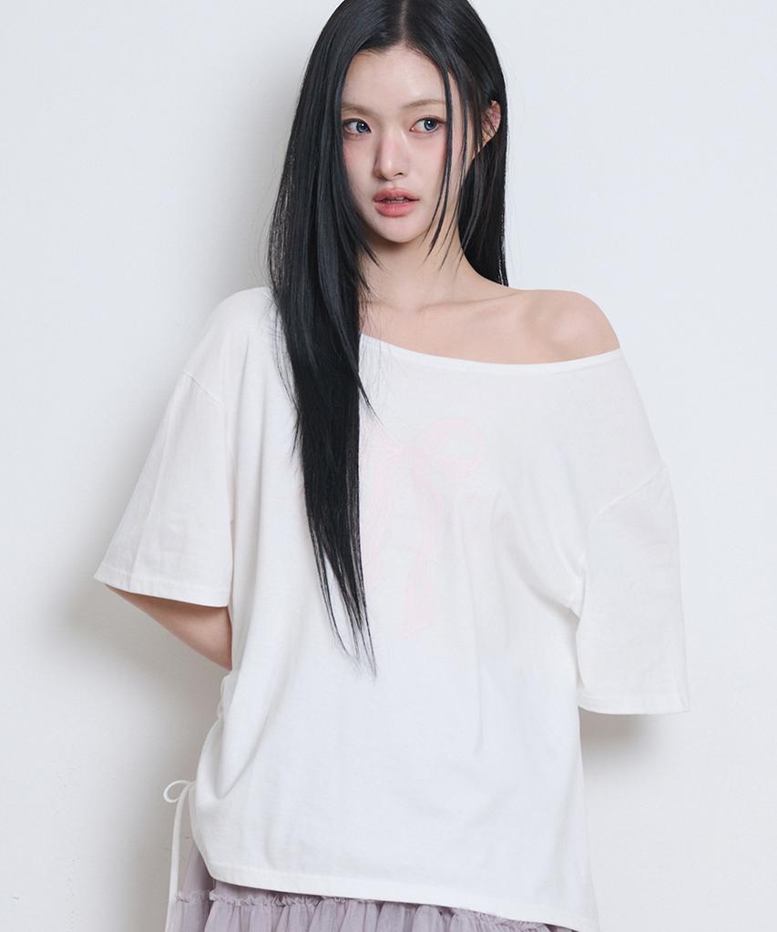 ILLIGO Ribbon Shirred Off-Shoulder T-Shirt White
