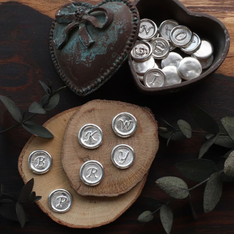 IRIS The Initials Small Sealing Initial Necklace_Silver