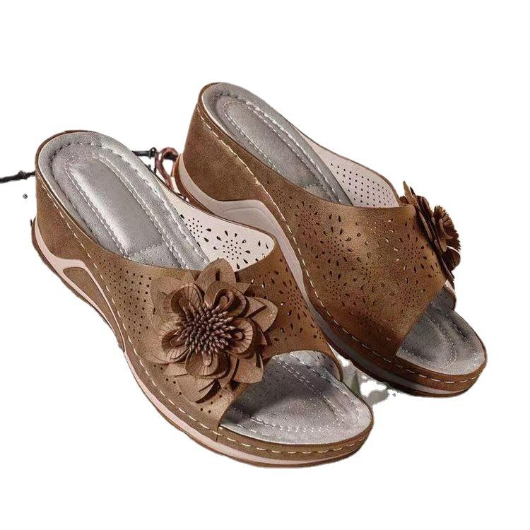 Foreign Trade Large Size Flower Slope Heel Cool Slippers Women's 2025 Spring and Summer New European and American Fashion Casual Cool Slippers Women