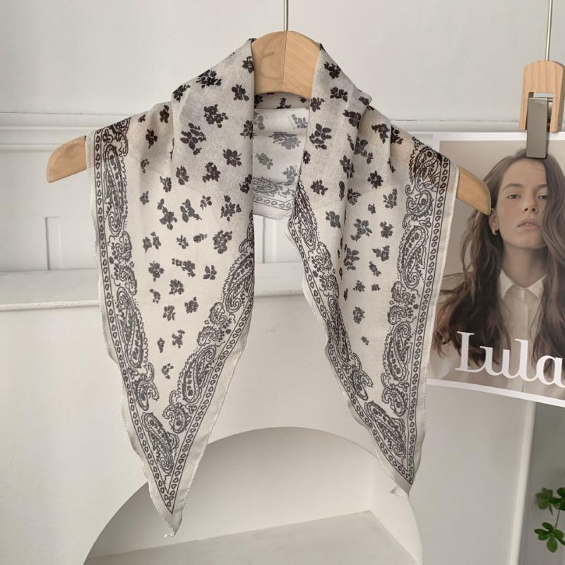 Cashew Flower Silk Scarf, Scarf, New Retro Headscarf, Headband, Jeans, Waist Accessories, Triangular Scarf, Waist Fart Curtain.