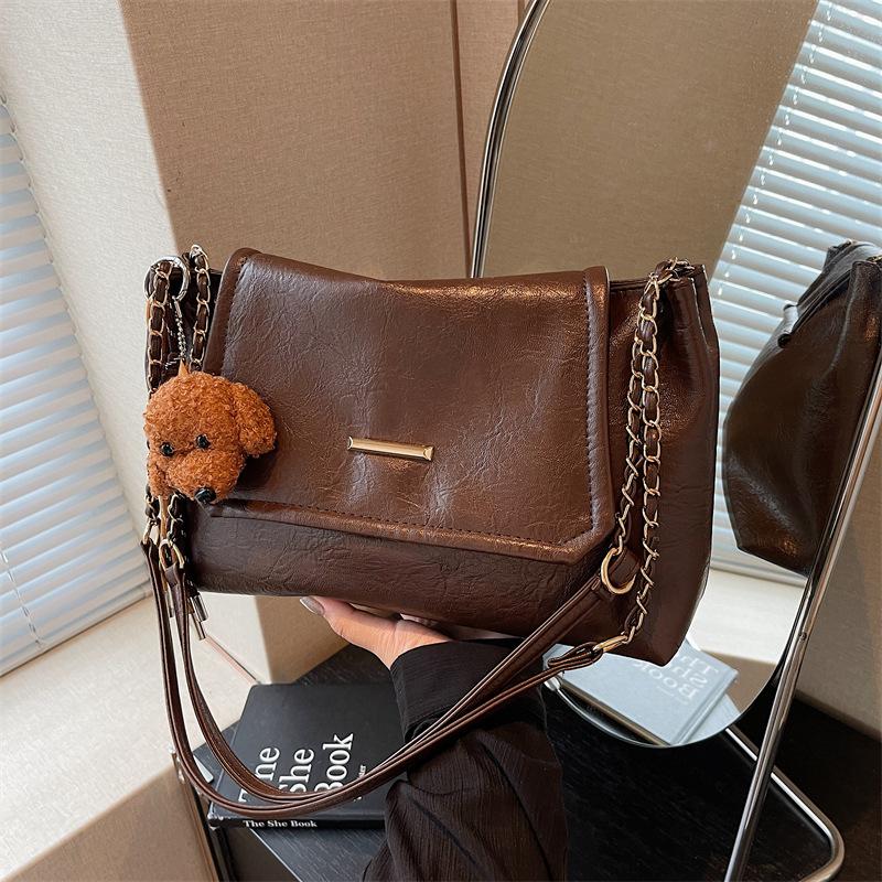 Retro bag women's large-capacity autumn and winter versatile chain shoulder bag commuter tote bag
