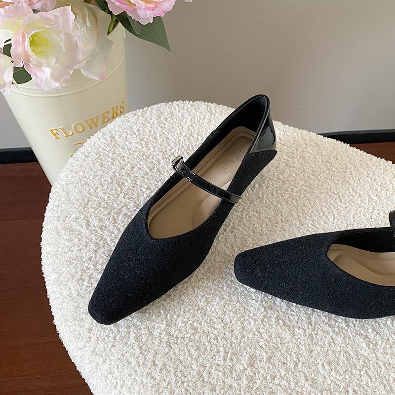 

Suede small square head wedge one-word buckle with Mary Jane shoes spring and autumn temperament commuting low heel soft sole light mouth single 39 чёрный