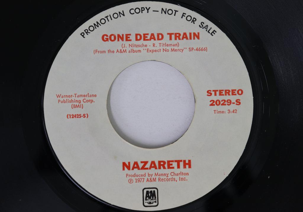 7inch Record NAZARETH  Gone Dead Train 2029PROMO AM 1977 US Rock Used