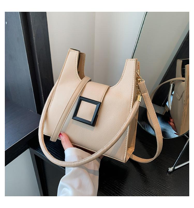 

Foreign style single shoulder small bag women s bag 2024 new trendy fashion popular double shoulder strap underarm bag texture crossbody bag хакі