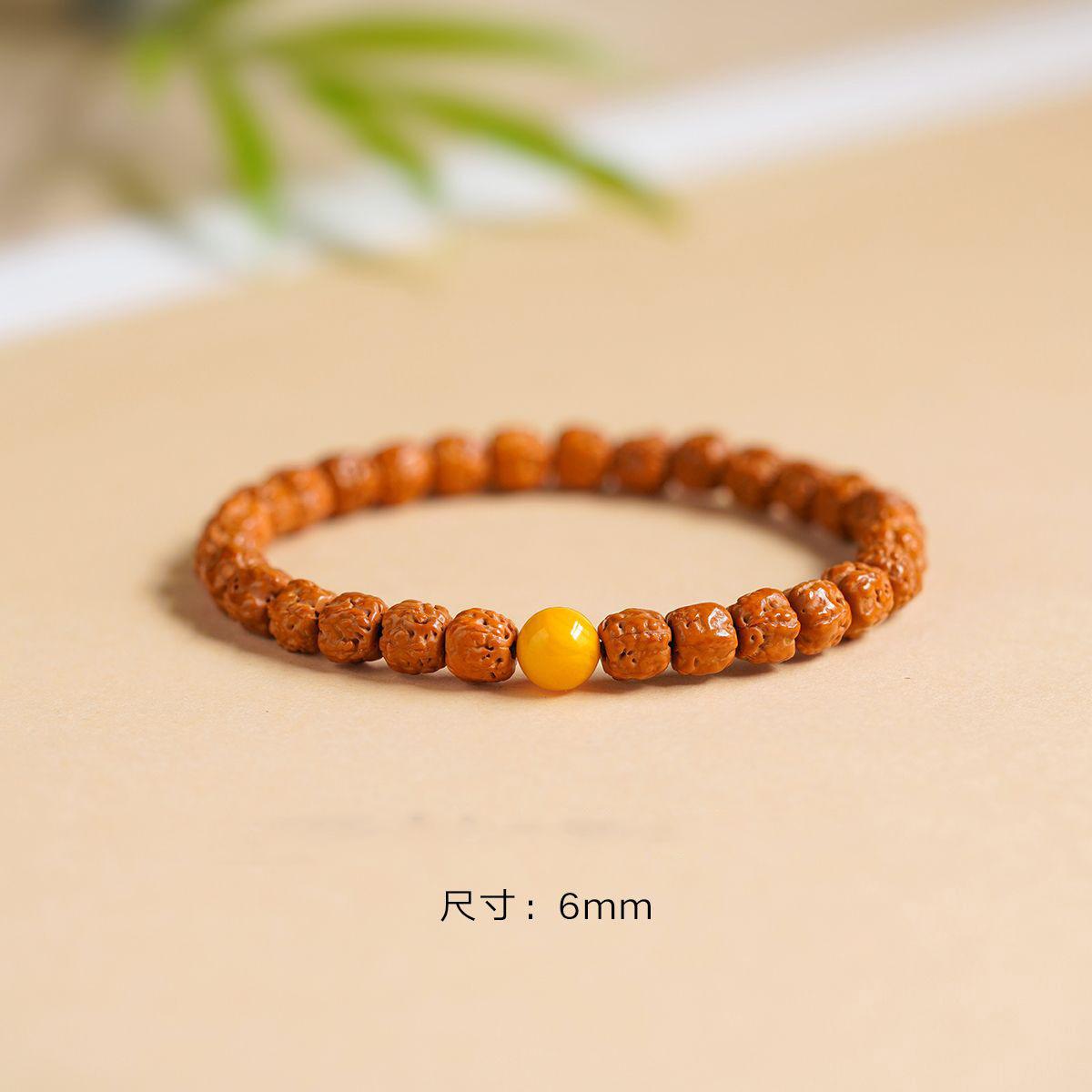 

Natural small Rudraksha beads bracelet for women, South red agate bracelet, original beads cut directly, Buddhist prayer beads, student hand Little King Kong【Beeswa
