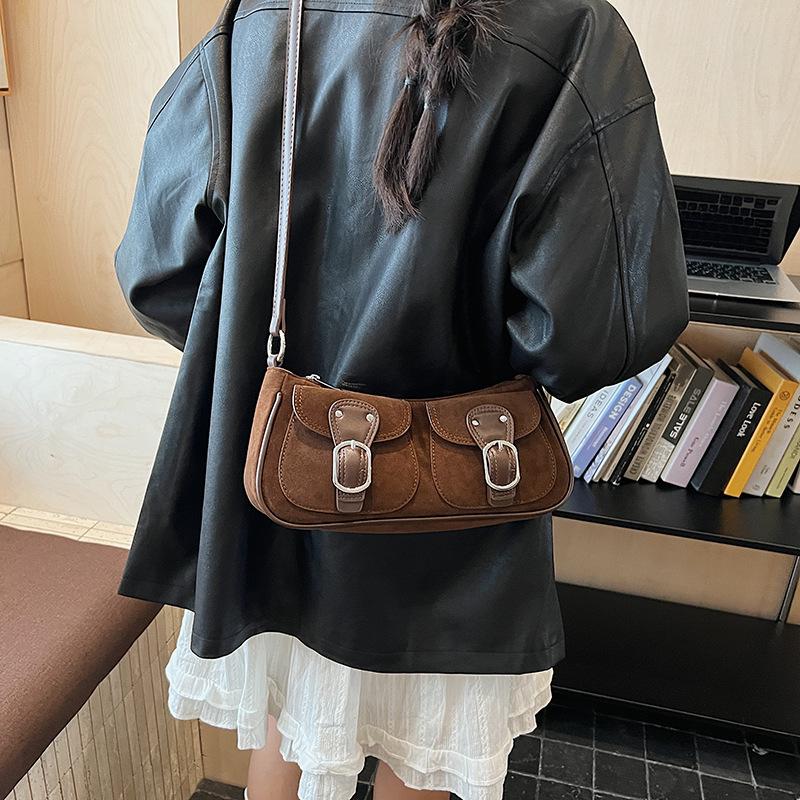 French Niche Design Suede Bag Women's 2025 New Foreign Style Versatile Single Shoulder Underarm Bag Portable Baguette Bag