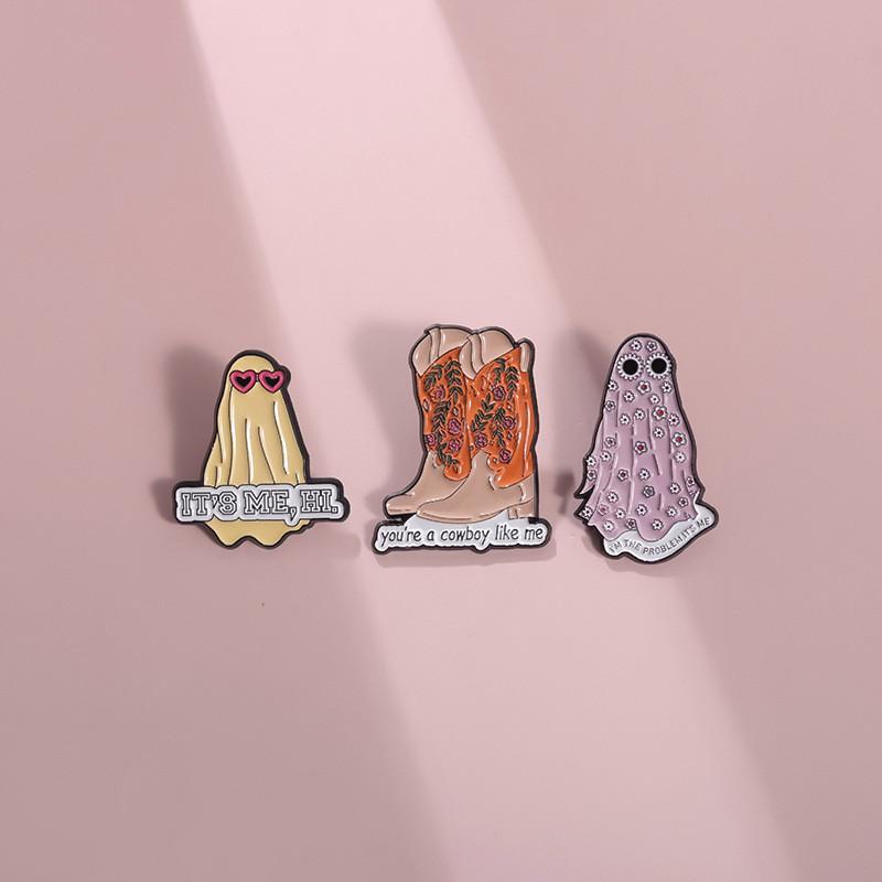 Fashionable Cartoon Boot Brooch With Fun Lettering And Eyecatching Colors Made From Durable Alloy Great For Ages All