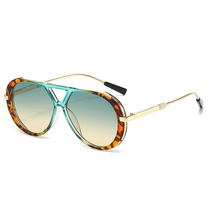 

Classic Metal Oval Sunglasses for Women Men Vintage Style Black Frame Summer Fashion UV400 Shades