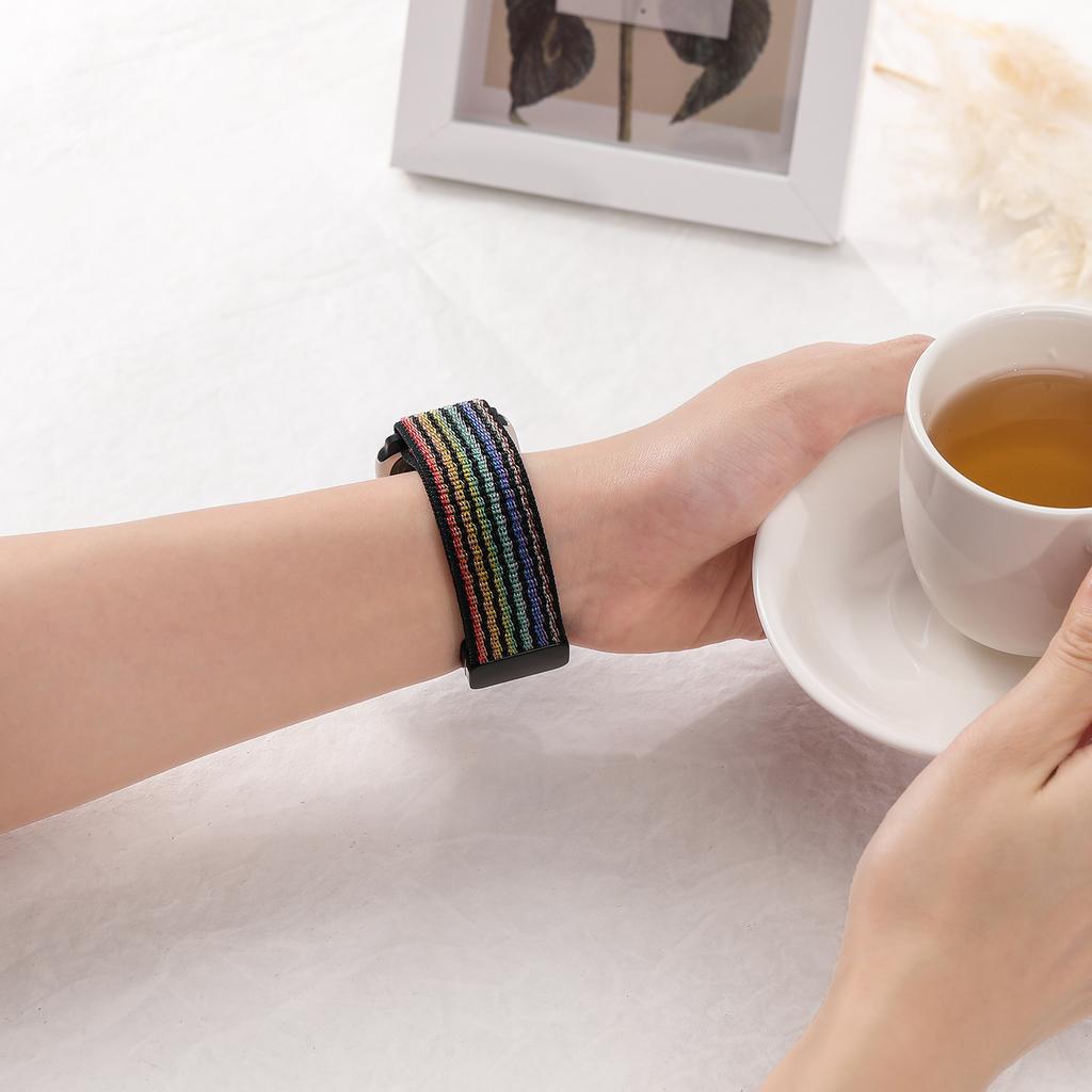 Sport Nylon Band for Apple Watch 40mm 41mm 42mm 44mm 45mm 49mm Adjustable Magnetic Stretchy Braided Strap for iWatch Series SE 9 8 7 6 5 4 3 Ultra 2