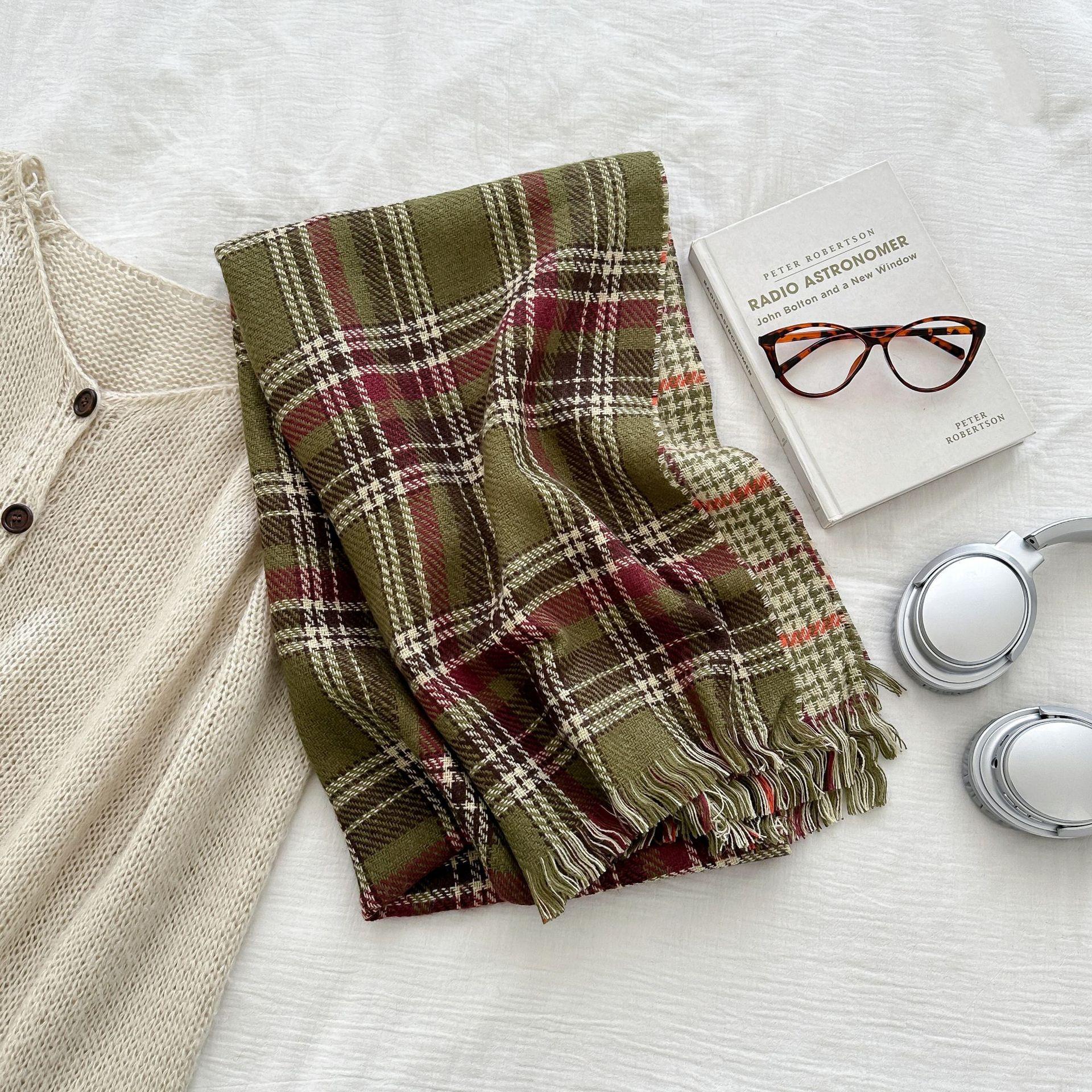 

Winter Scarf Sweet Fresh and Soft Shawl Versatile Simple Youthful Style Student Plaid Warm Scarf 60*180cm