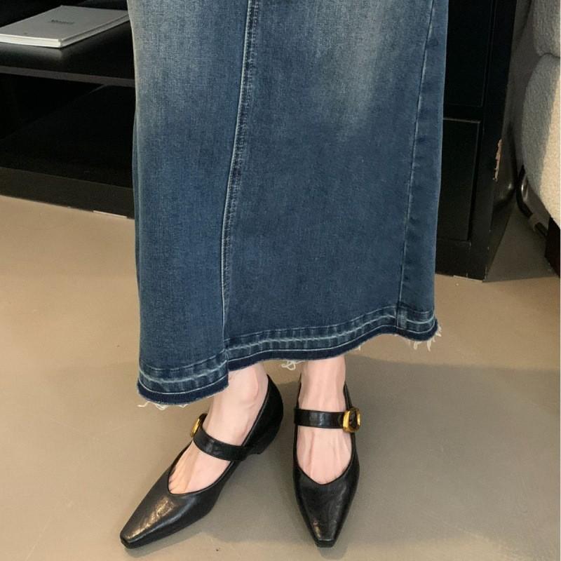 French premium Mary Jane shoes women's metal buckle belt retro temperament commuter pointed high heel single shoes