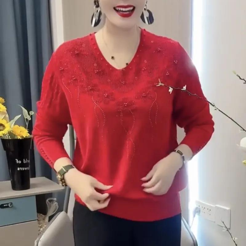 Women's Spring/Fall Long-Sleeve V-Neck Base Layer Sweater Elegant Knit Top Design