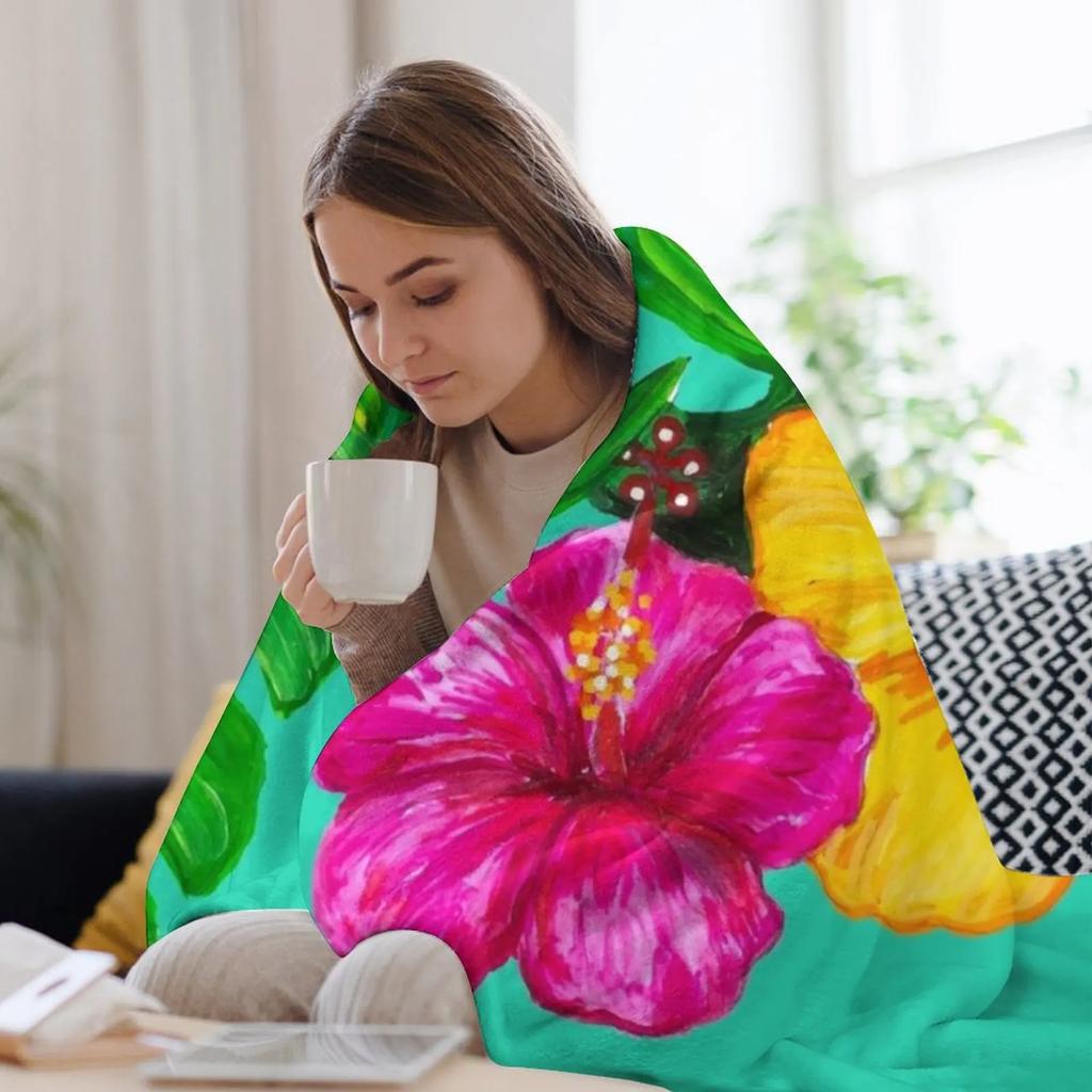Natural Wonders - The Hibiscus Throw Blanket Decorative Soft Throw Blanket for Couch Sofa
