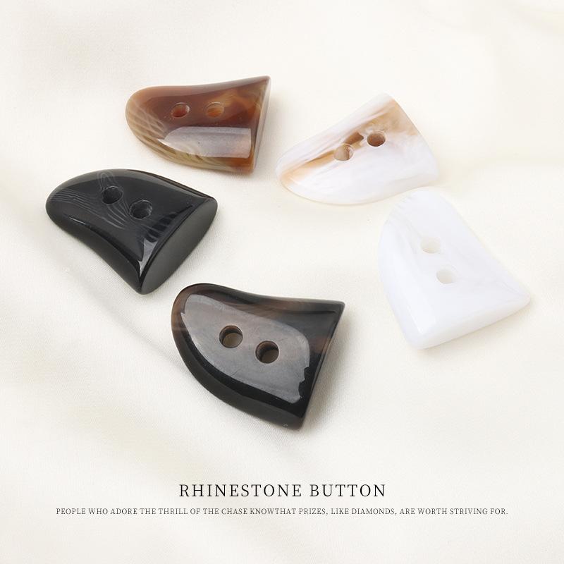 Resin Pattern Horn Buckle Coat Trench Coat Sweater Buttons Versatile Jacket Cotton Coat Pair Buckle Buckle