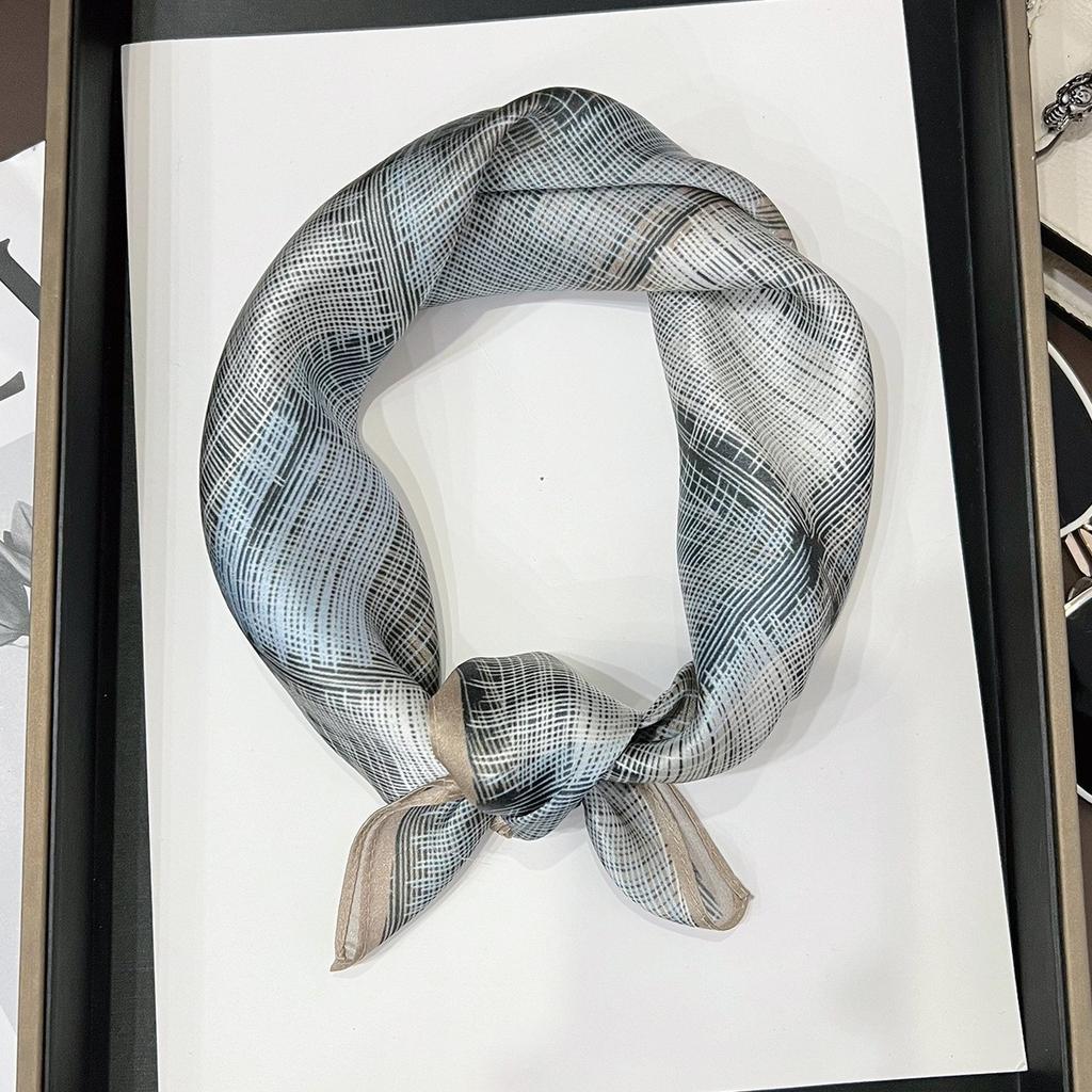 New 100% Natural Real Silk Scarf Fashion Lady Foulard Female Bandana Scarves  Women Hijab Shawl Wraps Square Neckerchief