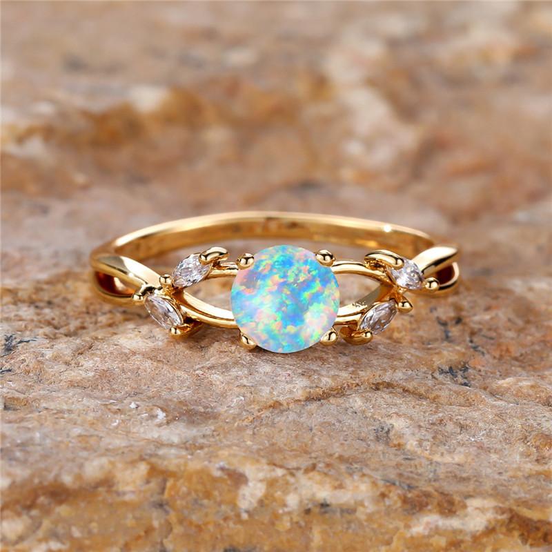 Boho Female White Round Fire Opal Stone Ring Cute Gold Color Summer Wedding Jewelry For Women