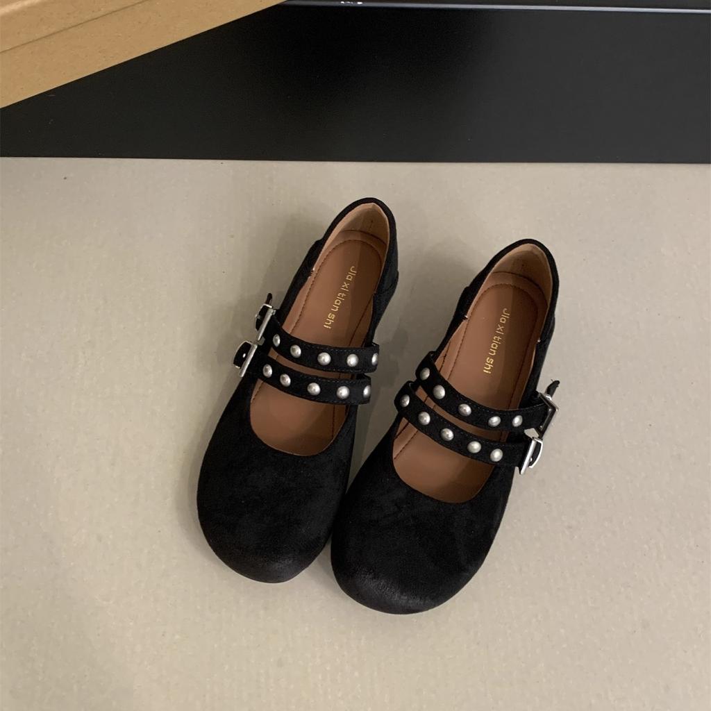 Innere Erhöhungsnieten, Nischendesigngefühl, flache Mary Jane Schuhe aus Wildleder mit doppelreihiger Knopfleiste für Damen 2025 neu retro