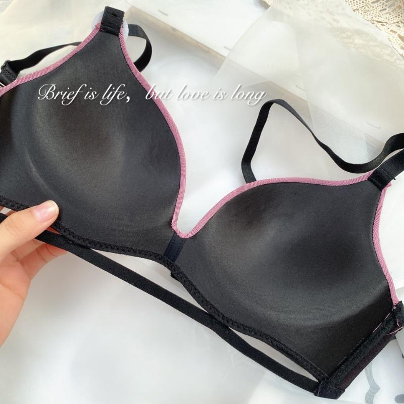Seamless Wireless Push Up Bra Ribbed Invisible Bra For Women
