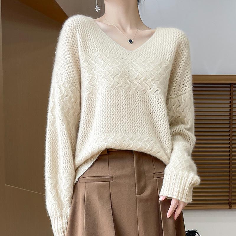 Women's Cashmere V-Neck Hollow Jacquard Pullover Sweater, Autumn/Winter Collection