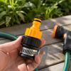 Oberer Wasserhahn-Schlauchverbinder-Adapter mit Metallbasis, Kunststoffkörper und 2er-Pack für Gartenbewässerung, Balkonreinigung und Außenbereich