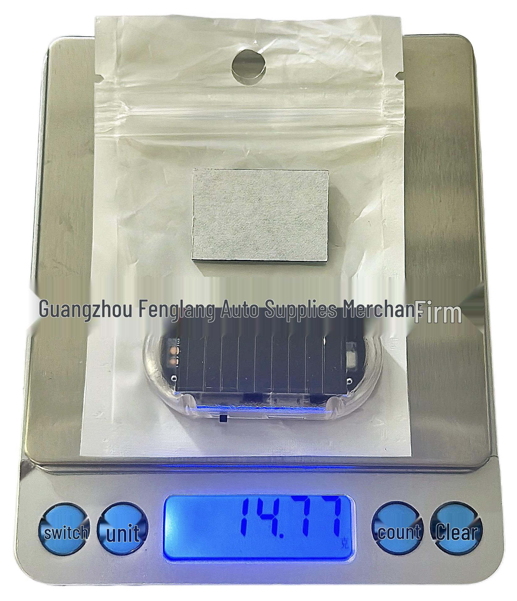 

Universal LED Anti-theft Car Solar Warning Light and Imitation Camera