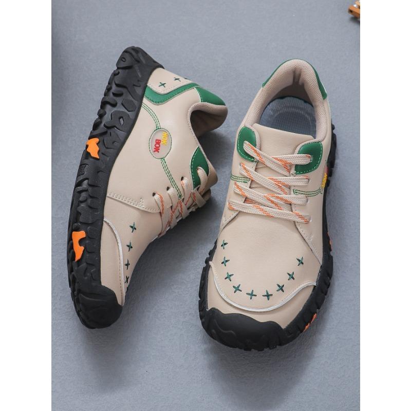 Fashion Womens Hand Stitched Leather Sneakers Lightweight Flat Design Shoes Comfortable Breathable Upper Leather Sole