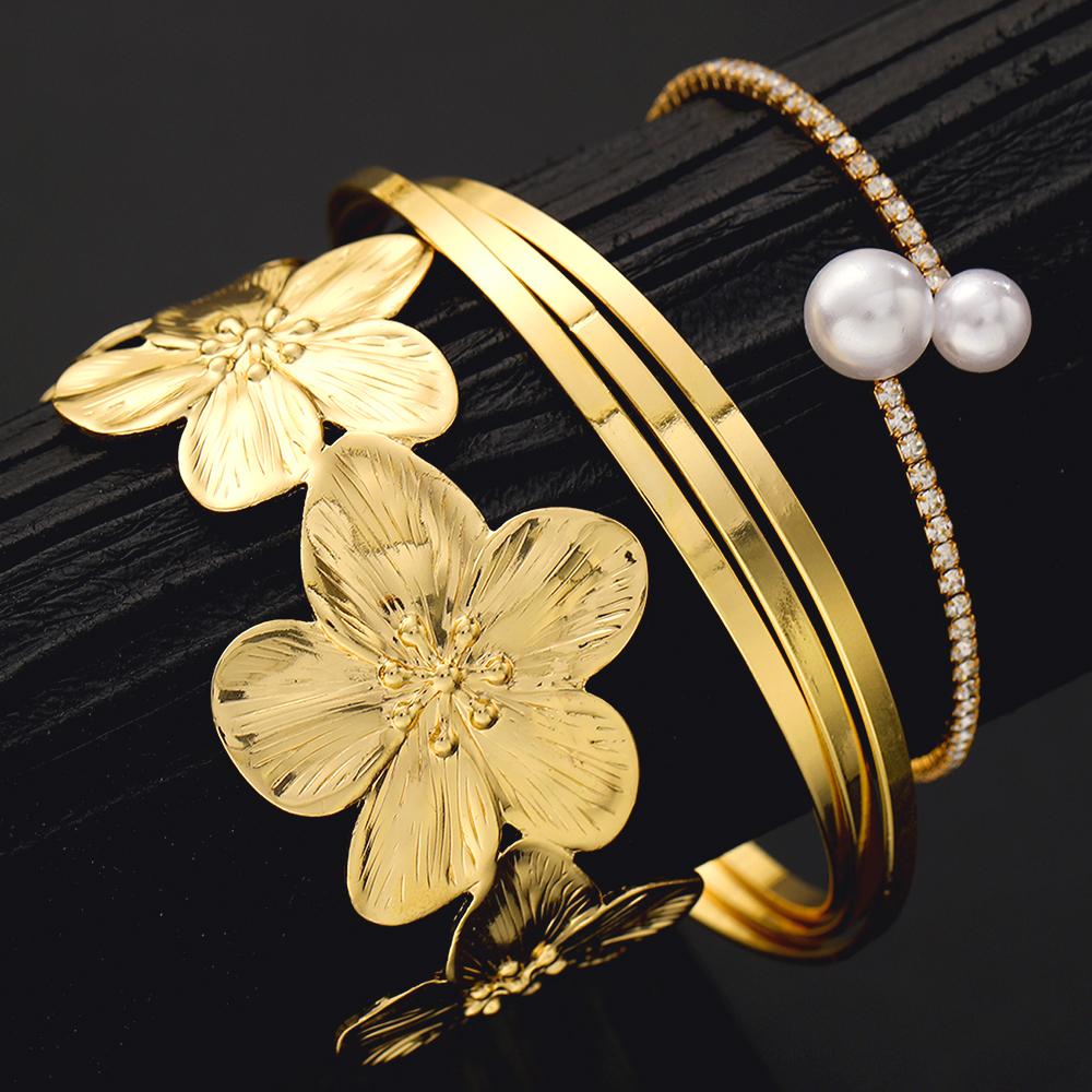 3er Set Boho Blume Perle Zirkon Anhänger Armreif Set für Damen Mode Elegant Minimalistisch Gedreht Breit Armbänder Feiertags Alltags Schmuck