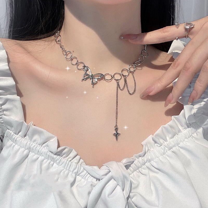 Silver Color Butterfly Choker Pendant Necklace Women Gift Necklace Light Luxury Punk Geometric Sweet Cool Clavicle Neck Jewelry