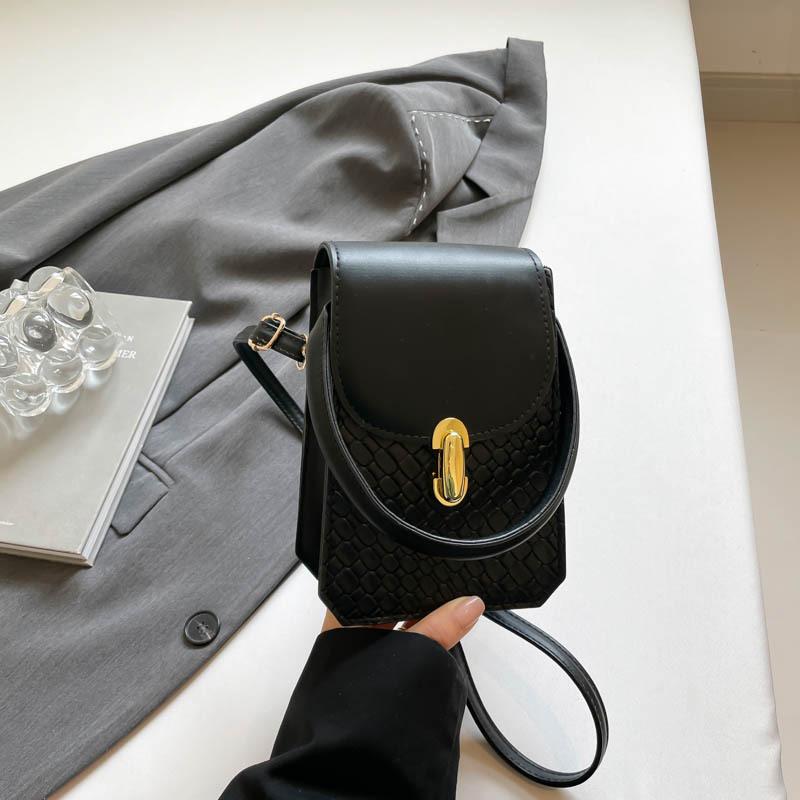 

Popular vertical women s bag, new summer shoulder messenger bag, premium texture mobile phone bag for women чорний