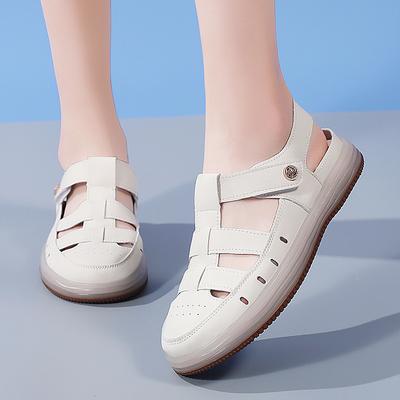 Nieuwe Zomer Mode Casual Sandalen Koeienhuid Gaten Schoenen Veelzijdige Platte Moeder Comfort Sandalen