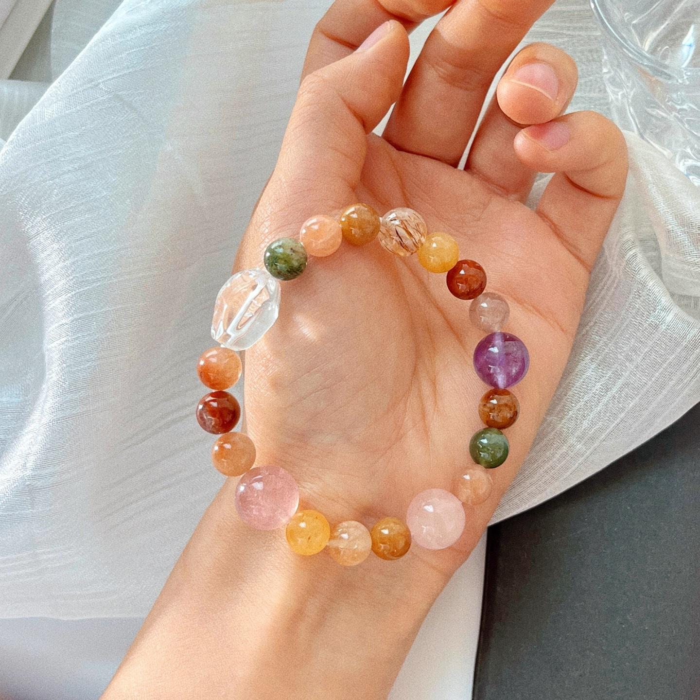 8Mm High Quality Natural Color Hair Crystal Fulushou White Crystal Black Gold Super Seven Strawberry Crystal Amethyst Bracelet Bracelet