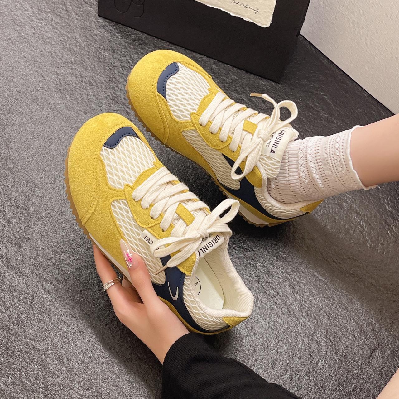 

Fashion mesh breathable moral training shoes women s summer 2025 new Internet celebrity versatile leisure student flat sports Forrest Gump shoes 35 жёлтый