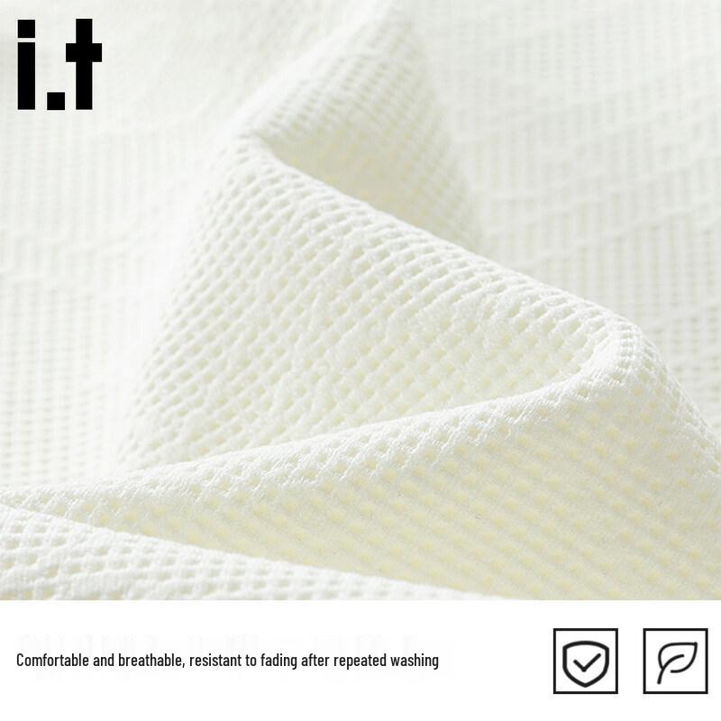 CHOCOOLATEit Men's Textured Long Sleeve Hoodie