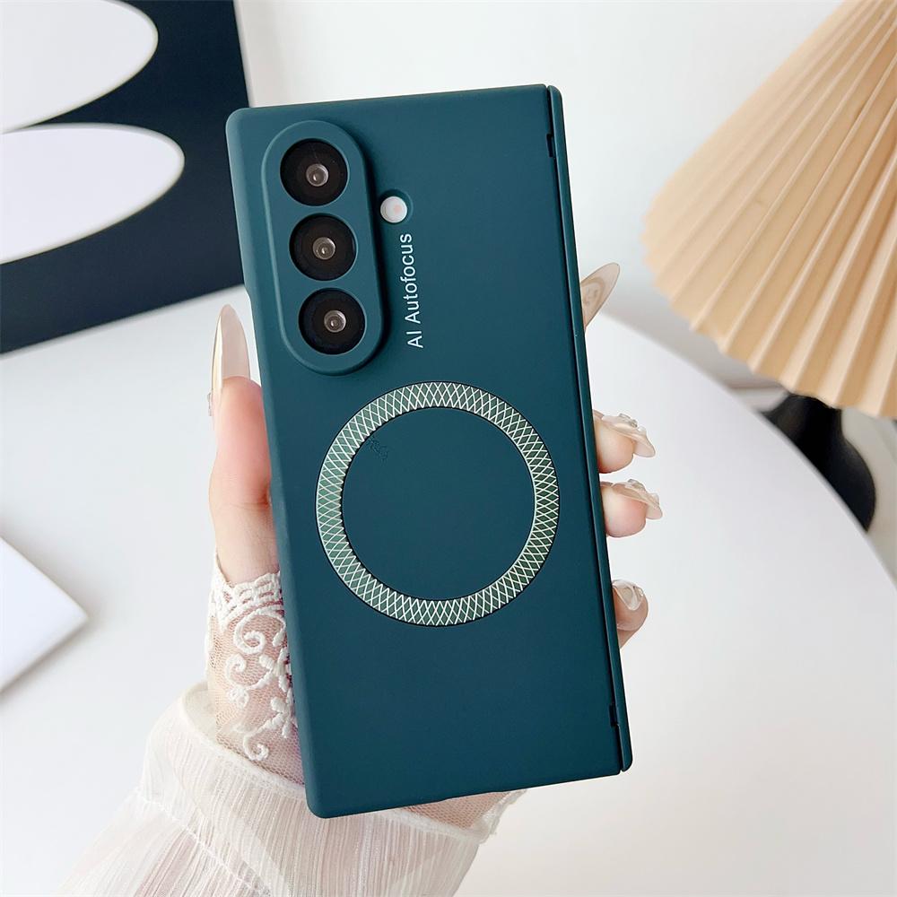 For Samsung Galaxy Z Fold7 5G Magnetic Case Hard PC Phone Cover with Tempered Glass Screen Film