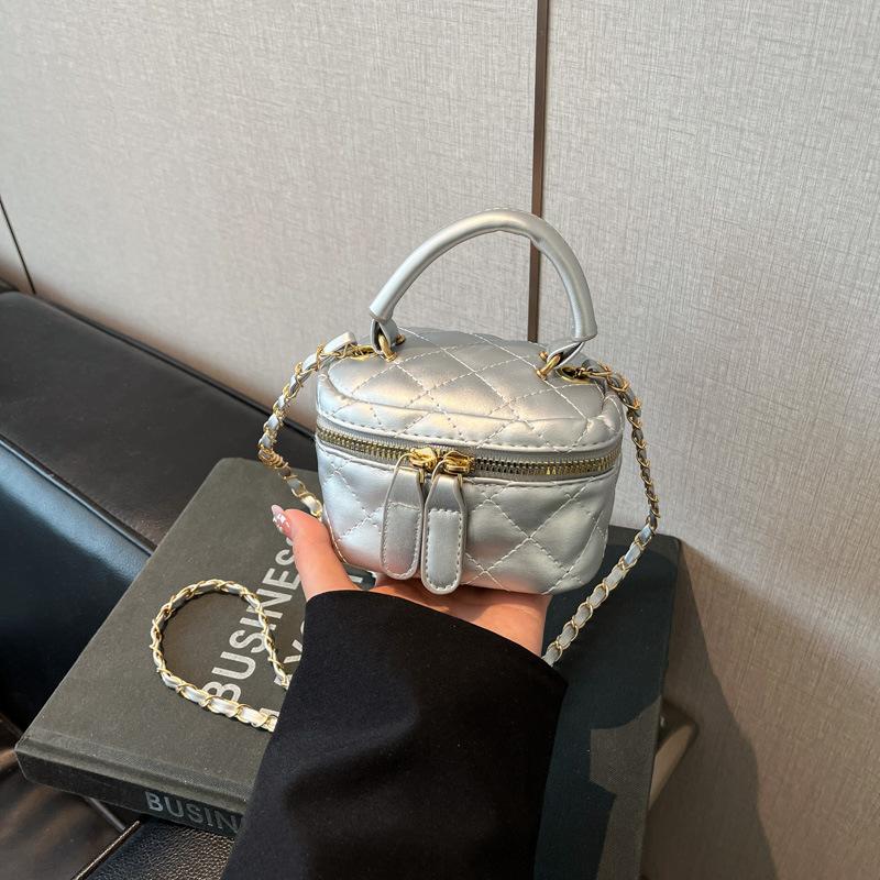 

Нишевая сумка-коробка однотонная красивая сумка для хранения лето новый продукт портативная на плечо сумка-мессенджер женская сумка серебряный