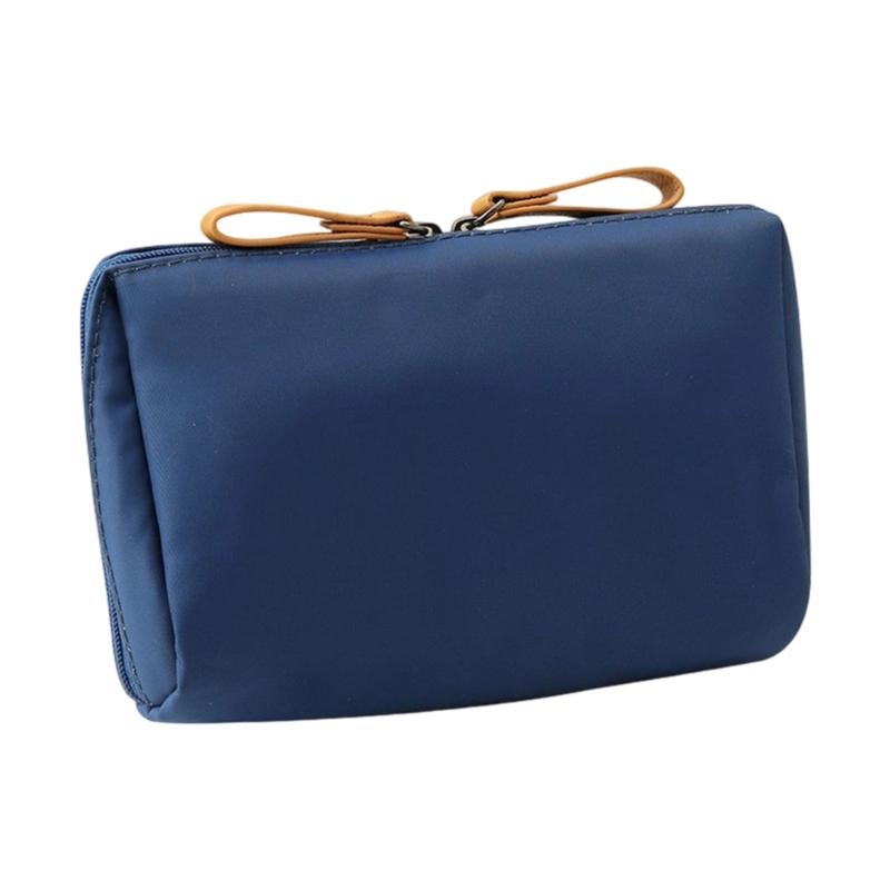 Travel Friendly Cosmetic Pouches With Multiple Compartments Waterproof Nylon Materials Portable Makeup Organizers