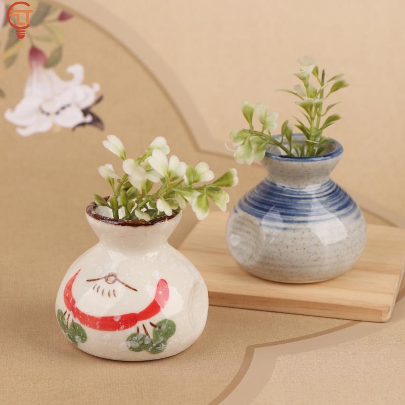 1PCS Chinese Style Ceramic Small Vases Home Decor Mini Retro Toothpick Holder Cotton Swab Storage Jar