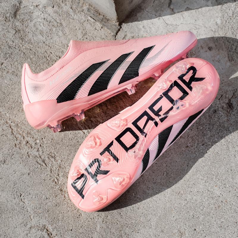 Putian Seamless Fly-woven Football Shoes Men's Low-top Youth Long Nails Broken Nails Training Sports Shoes Women