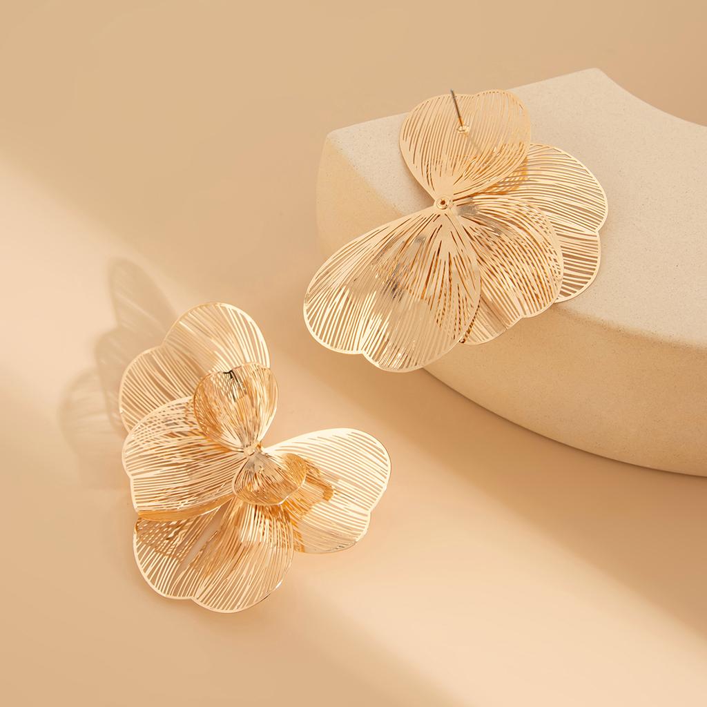 Creative Chic Petal Flower Stud Earrings for Women Wed Bridal Piercing Earring Daily Jewelry Gifts